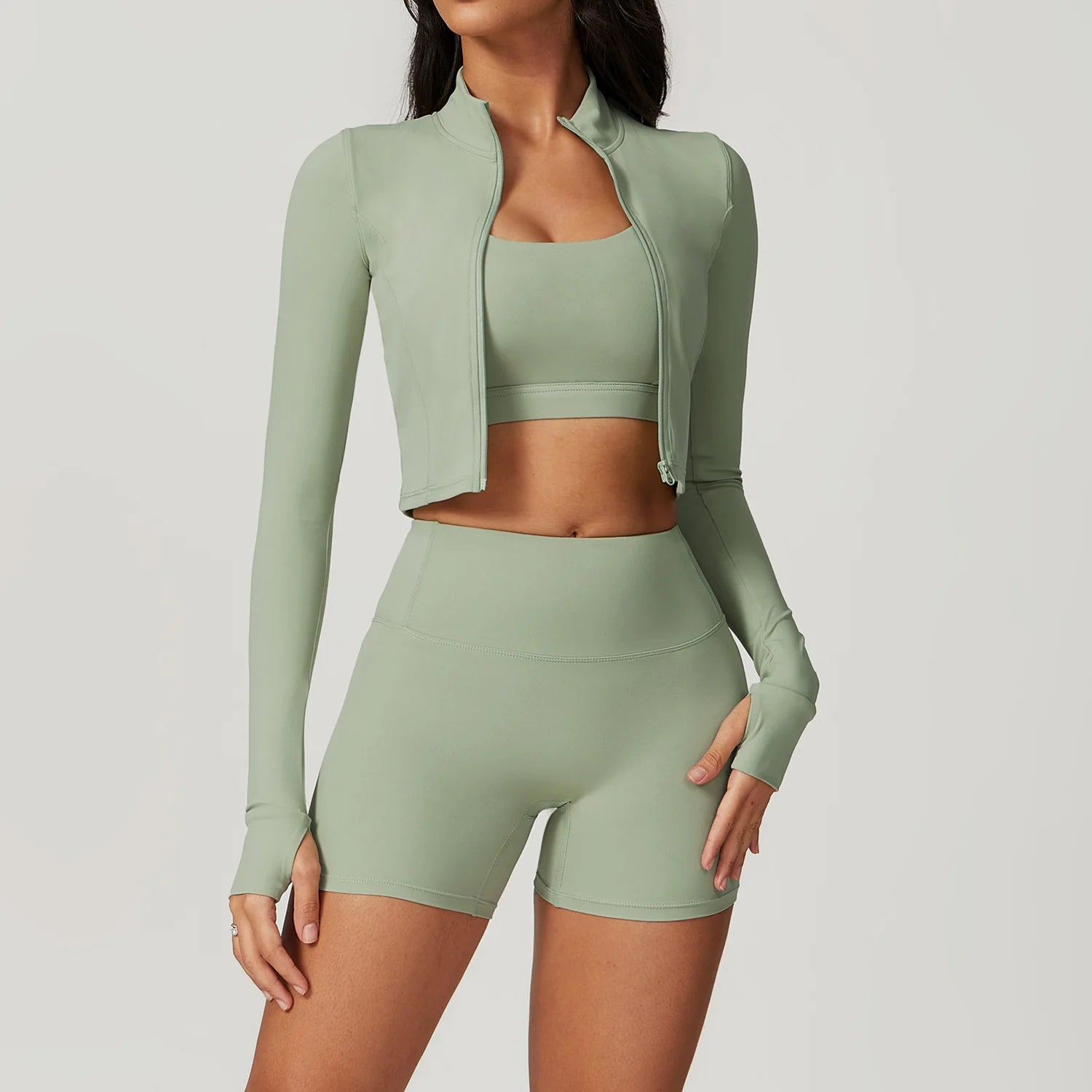Gymwear Trio – Zipper Crop Top, Push-Up Bra & Leggings