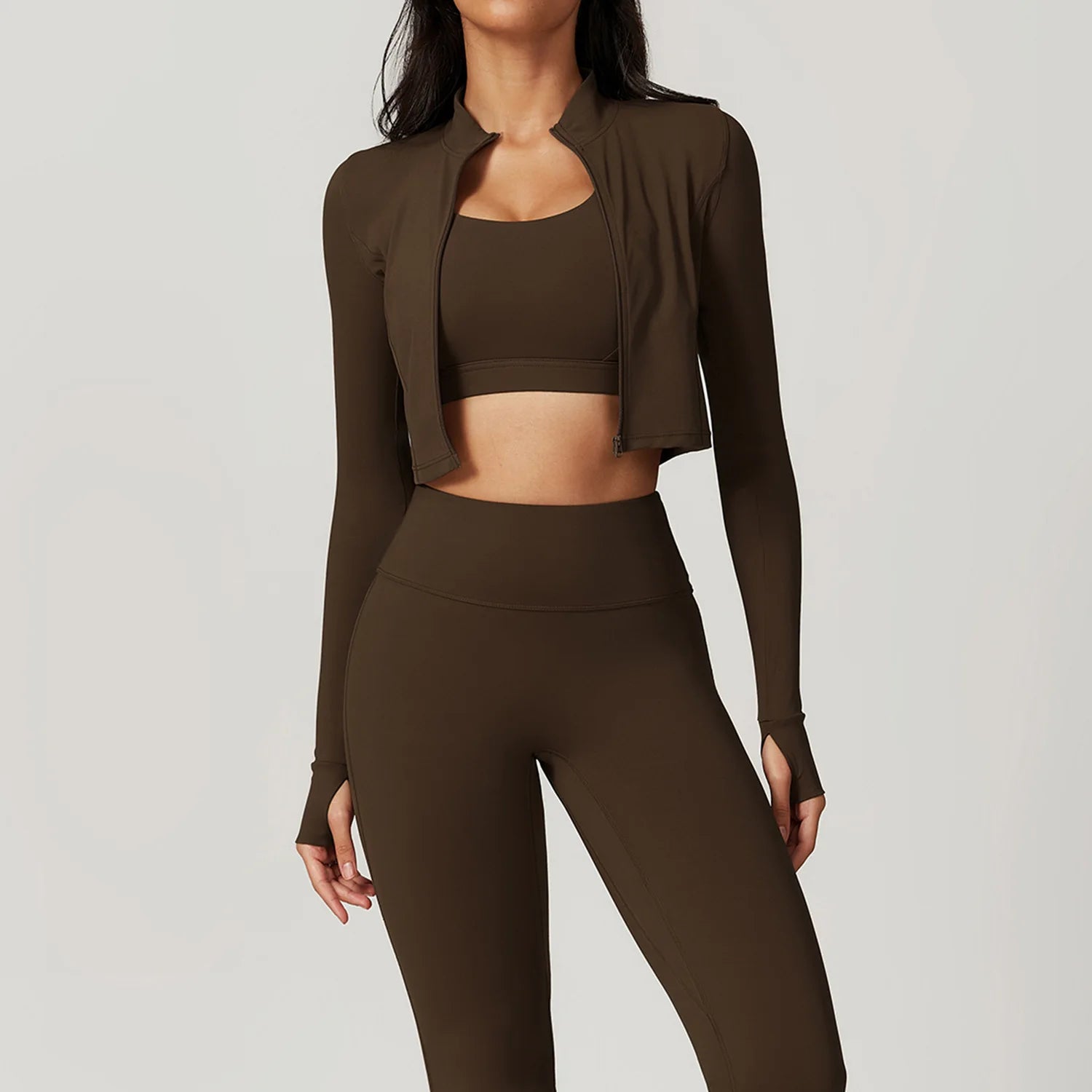 Gymwear Trio – Zipper Crop Top, Push-Up Bra & Leggings
