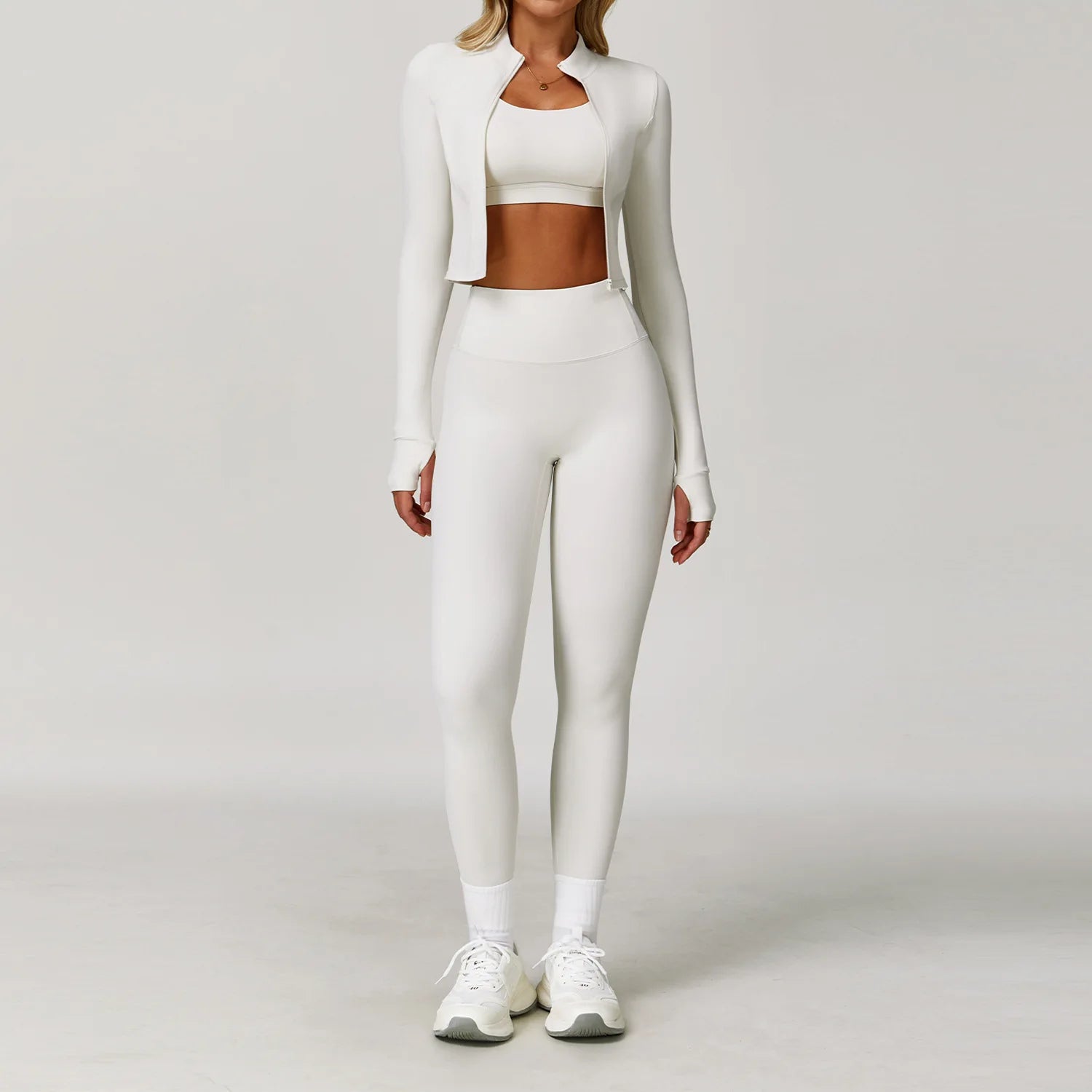 Gymwear Trio – Zipper Crop Top, Push-Up Bra & Leggings