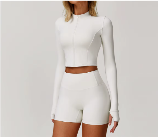 Gymwear Trio – Zipper Crop Top, Push-Up Bra & Leggings